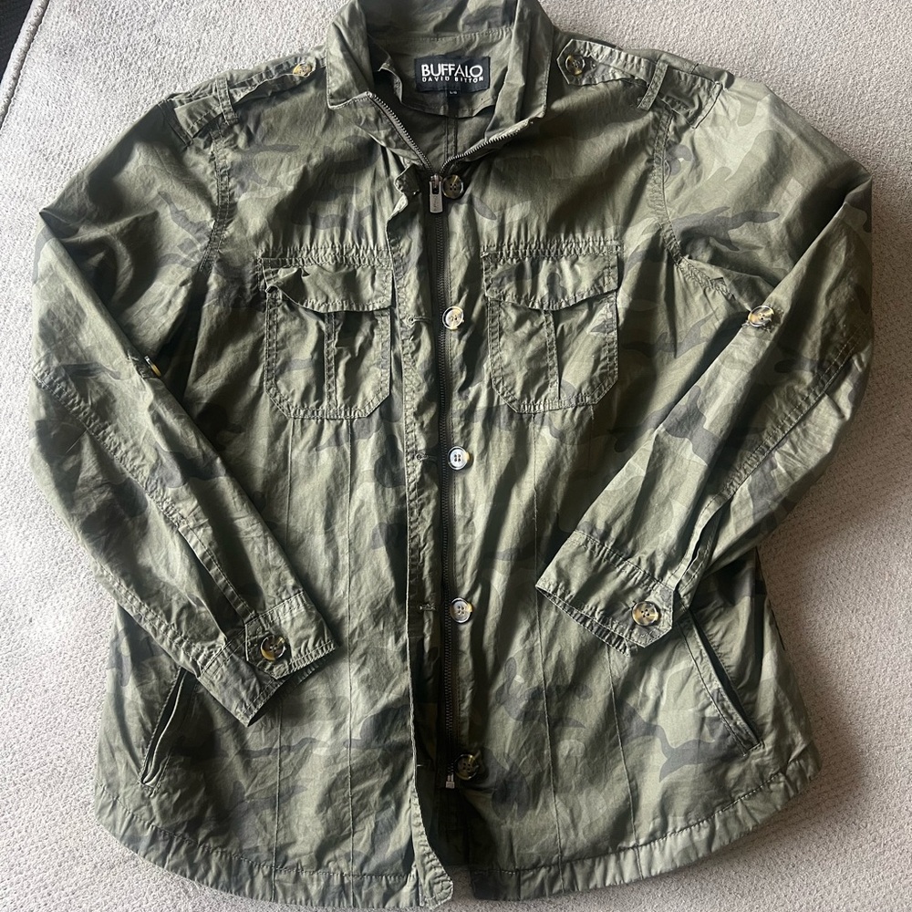Buffalo Women’s Green Jacket size Large